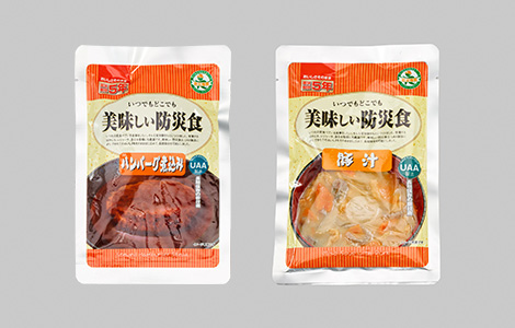 おかず（ハンバーグ煮込み・豚汁）2⾷