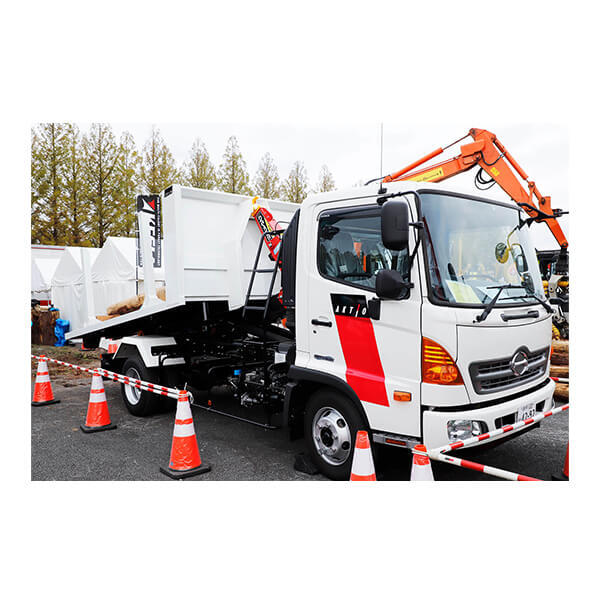 WSI 1/50 パルフィンガー VOLVO ダンプ フックリフト おまけ付き！ WSI 1/50 パルフィンガー VOLVO ダンプ フックリフト おまけ付き！