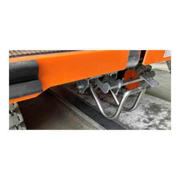 クローラー台車 フットブレーキ(T4Y 0150A 001/T4Y 0150B 001)