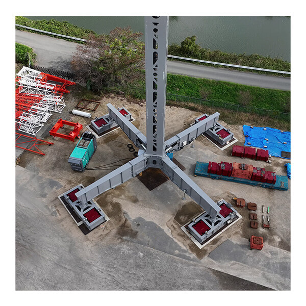 風車建設用タワークレーン　クロスベース