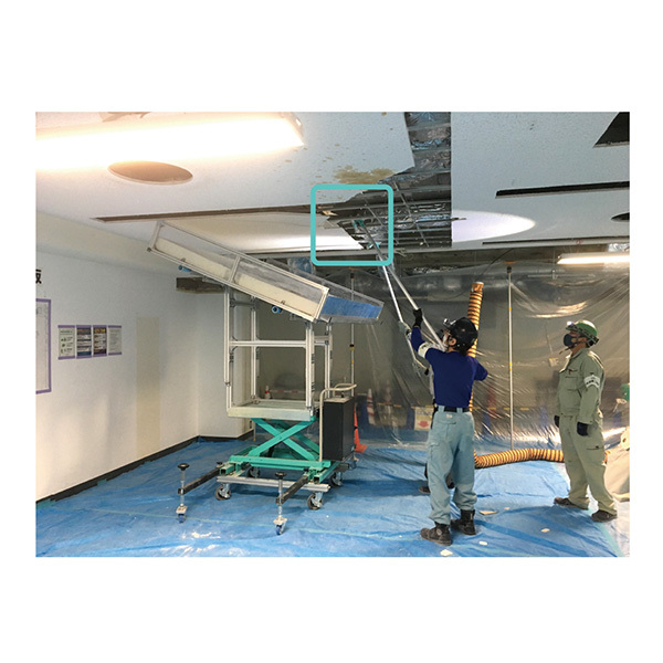 消音天井解体工具 天てこぼー　作業風景